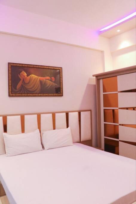 Stayhaven Aqua With Pvt Theatre & Pool Мумбаї Екстер'єр фото