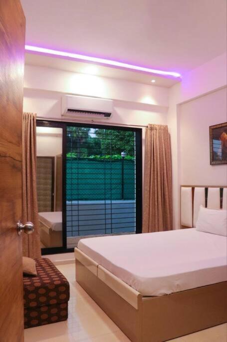 Stayhaven Aqua With Pvt Theatre & Pool Мумбаї Екстер'єр фото